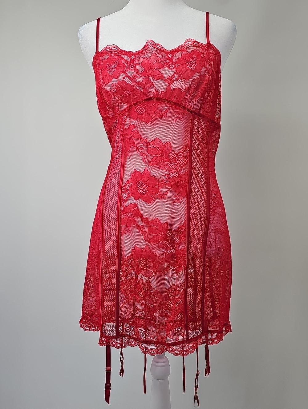 VS Red Lace Mesh Sexy Nightie Empire Waist Ribbon-Tie Back & Garters Sz:XL Glam